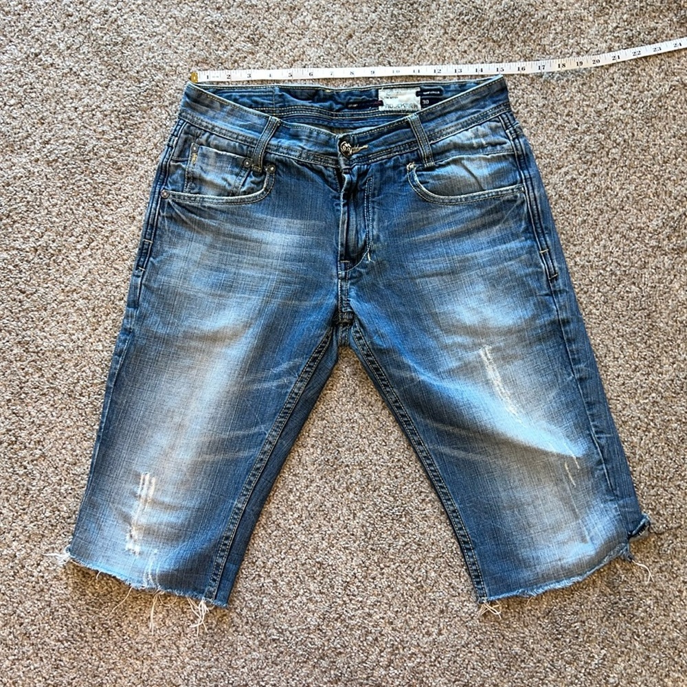 Cut off shorts